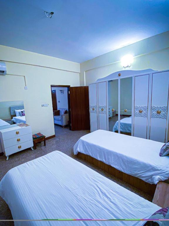 Italian House Hotel Baghdad Exterior photo